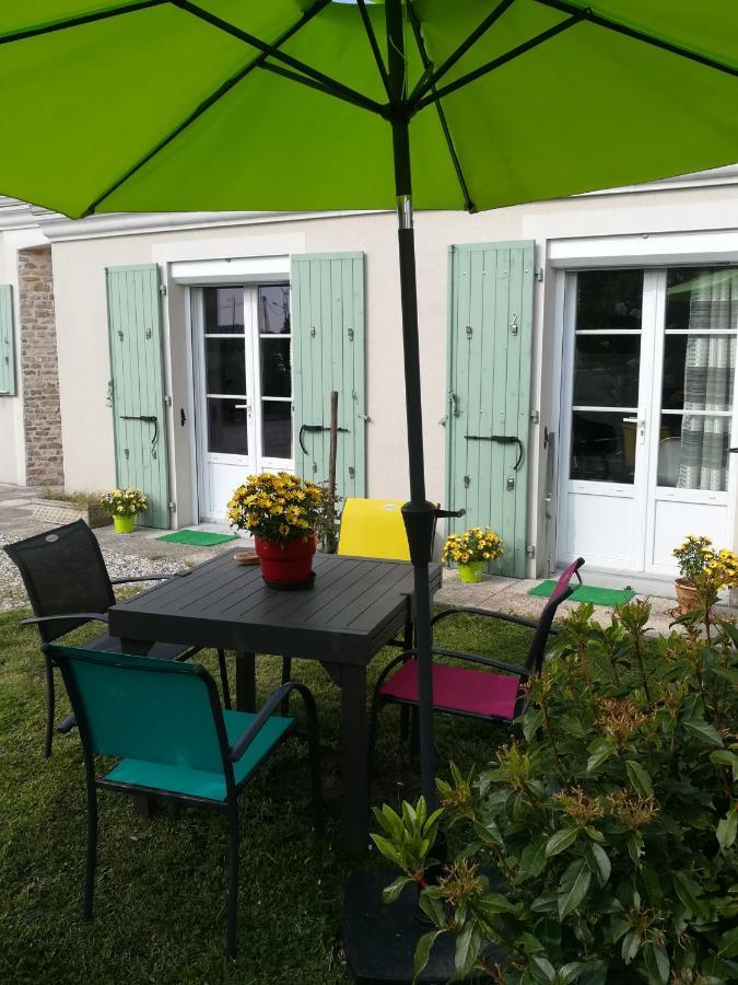 Chambres D'Hotes Les Lilas Руфек Екстериор снимка