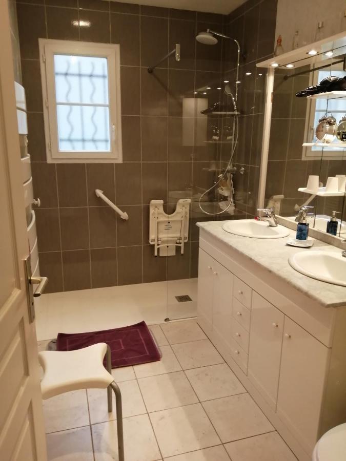 Chambres D'Hotes Les Lilas Руфек Екстериор снимка